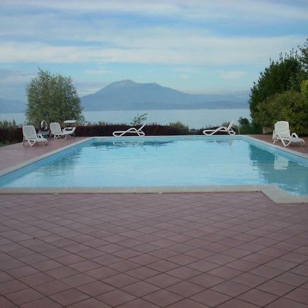 Sirmione Apartman Kültér fotó